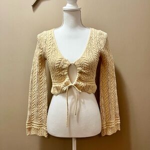 Love Change Cropped Tie Front Bell Sleeve Cardigan Size Small